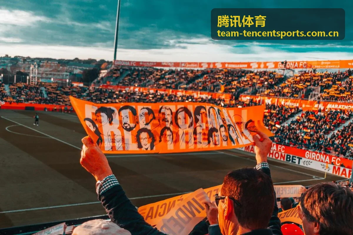 腾讯体育直播与回放精彩赛事画面